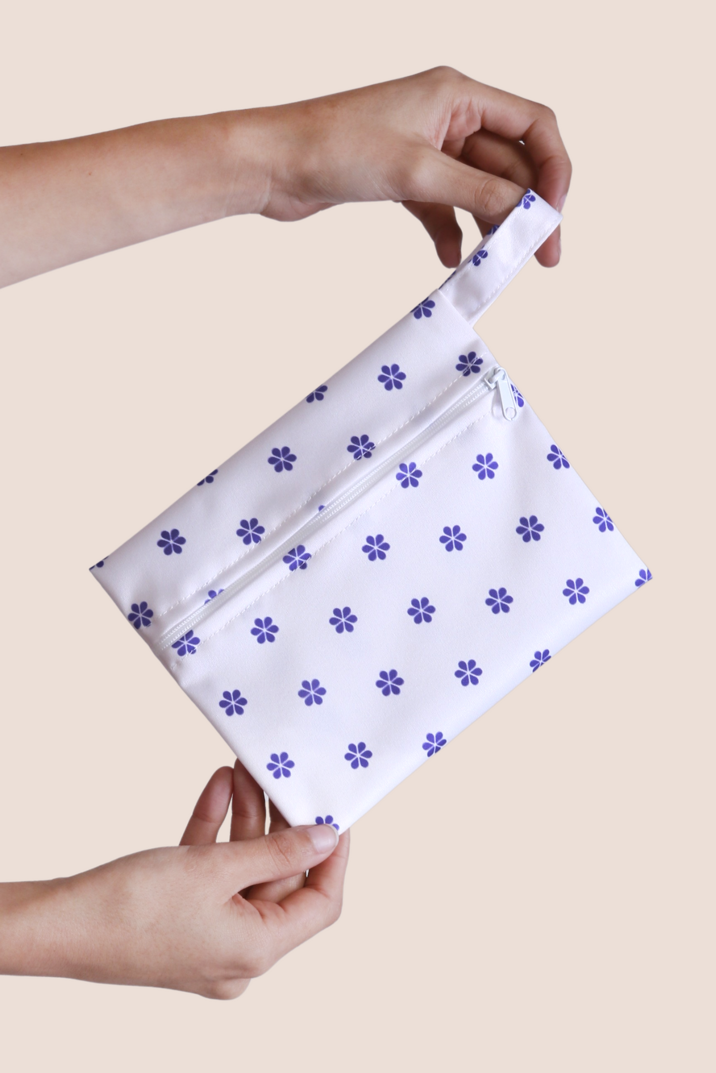 Eco Wet Bag White front general