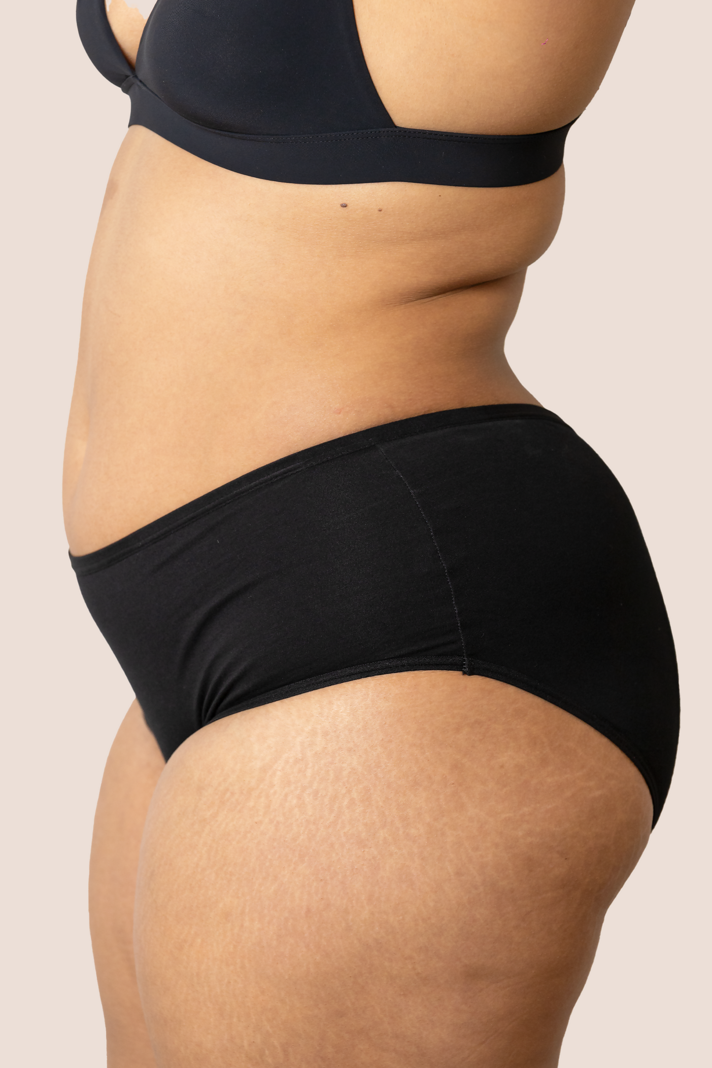 PERIOD PANTIES HIGH WAIST BLACK CLOSE UP GENERAL