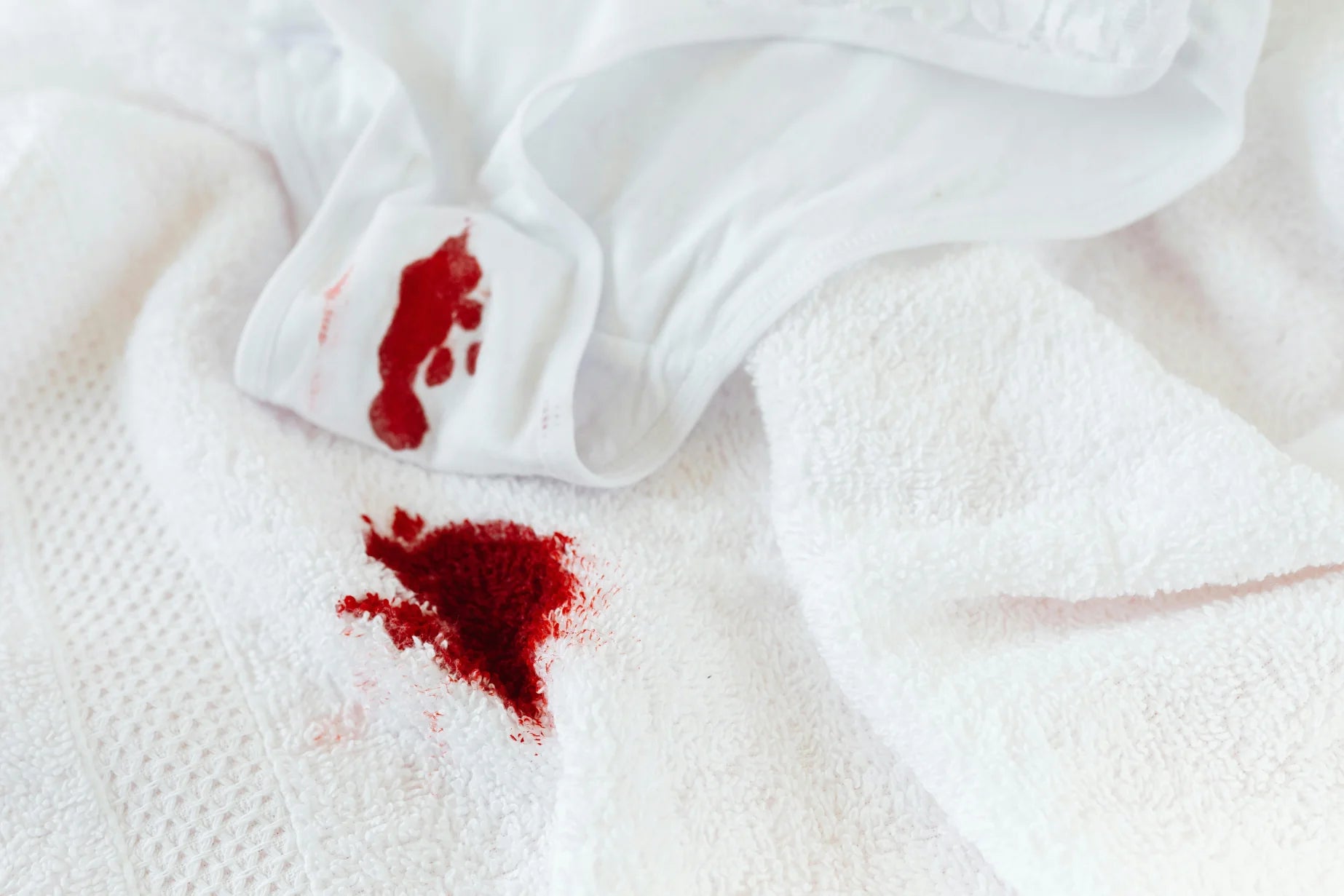 How to remove menstruation blood from clothes: effective methods
