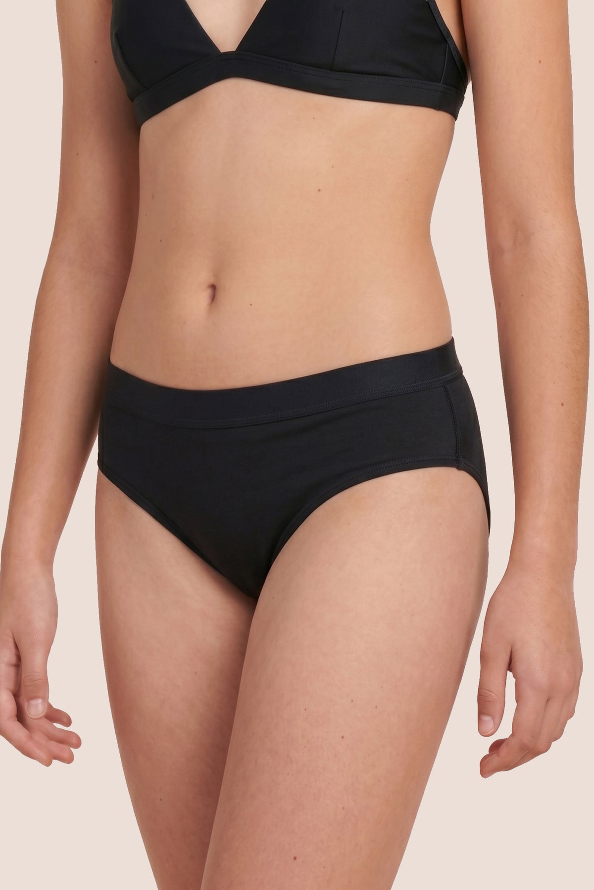 PERIOD UNDERWEAR TEEN DETAIL GENERAL 1