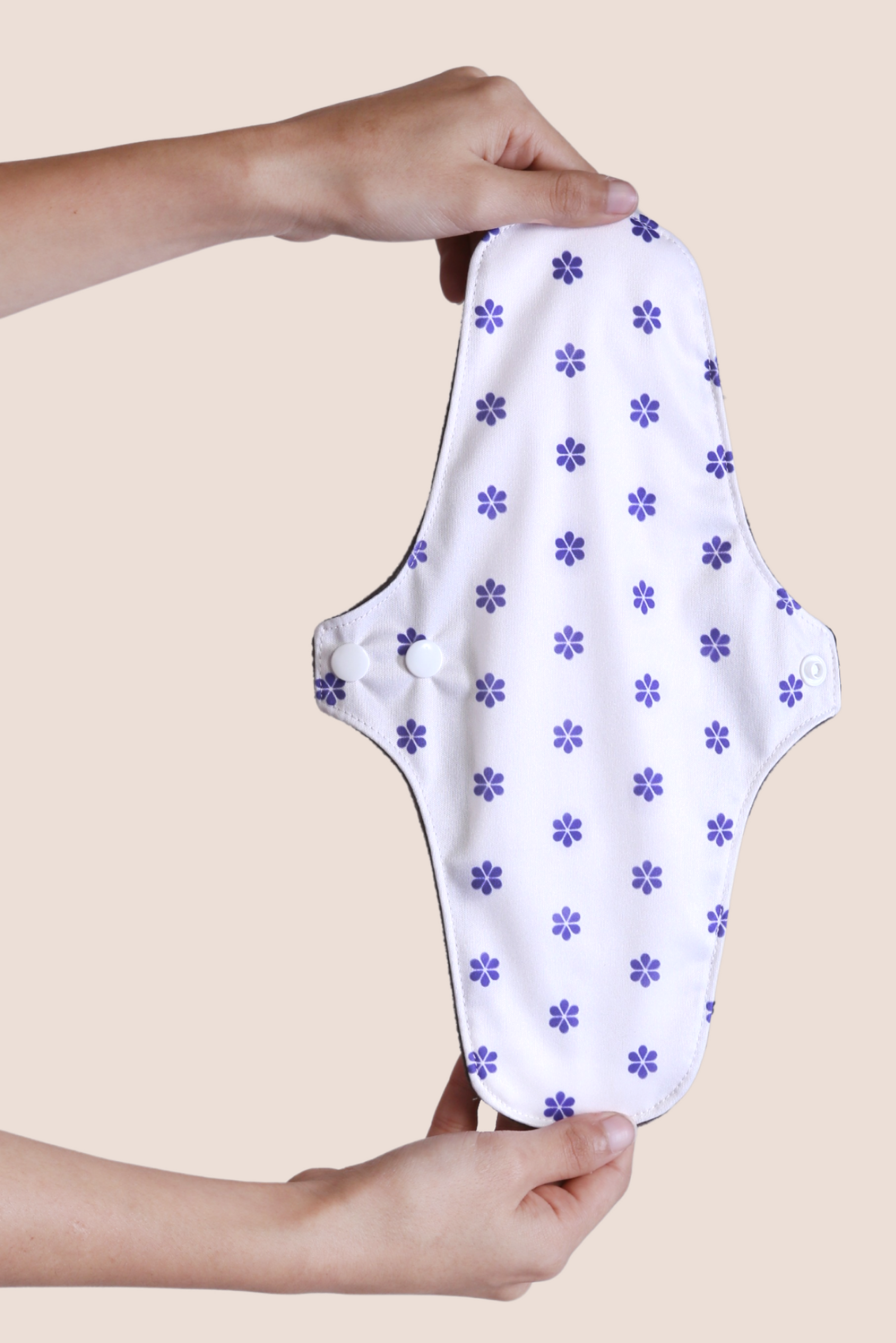 Reusable Night Pad White front general